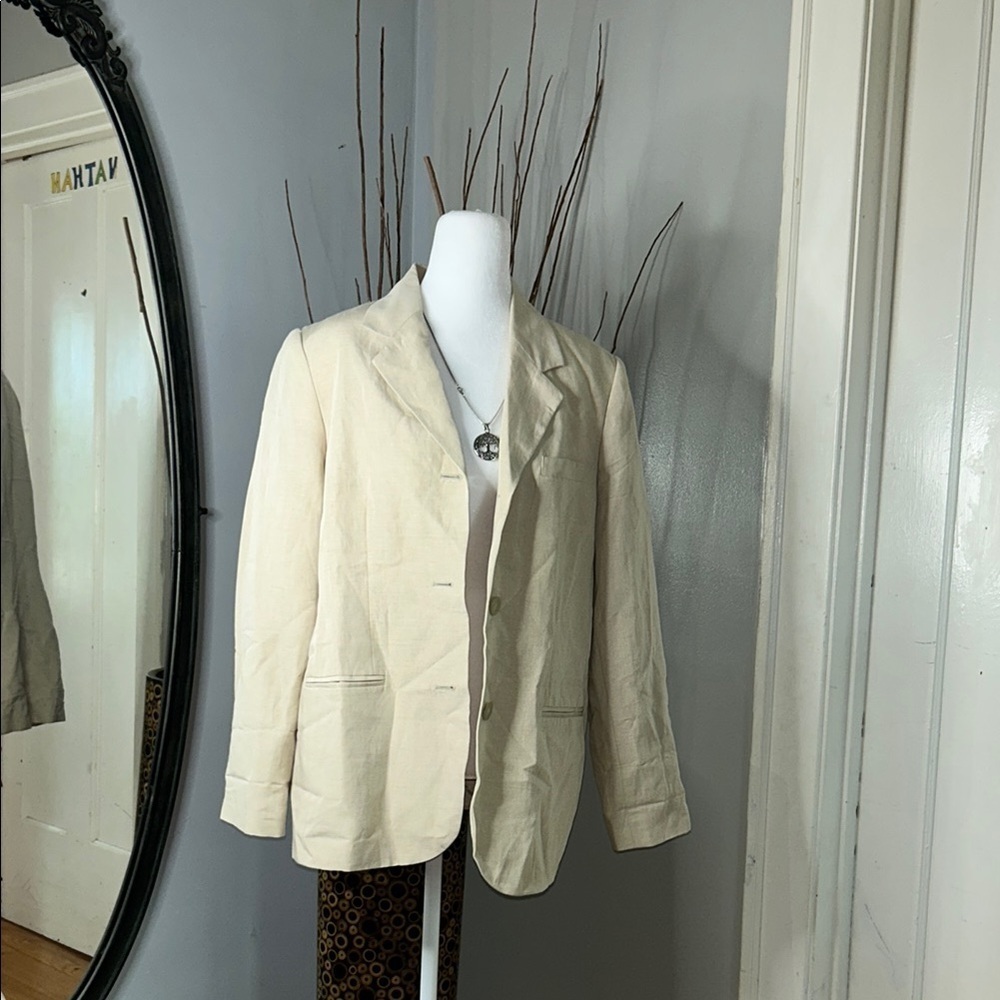 Laura Scott Cream Blazer